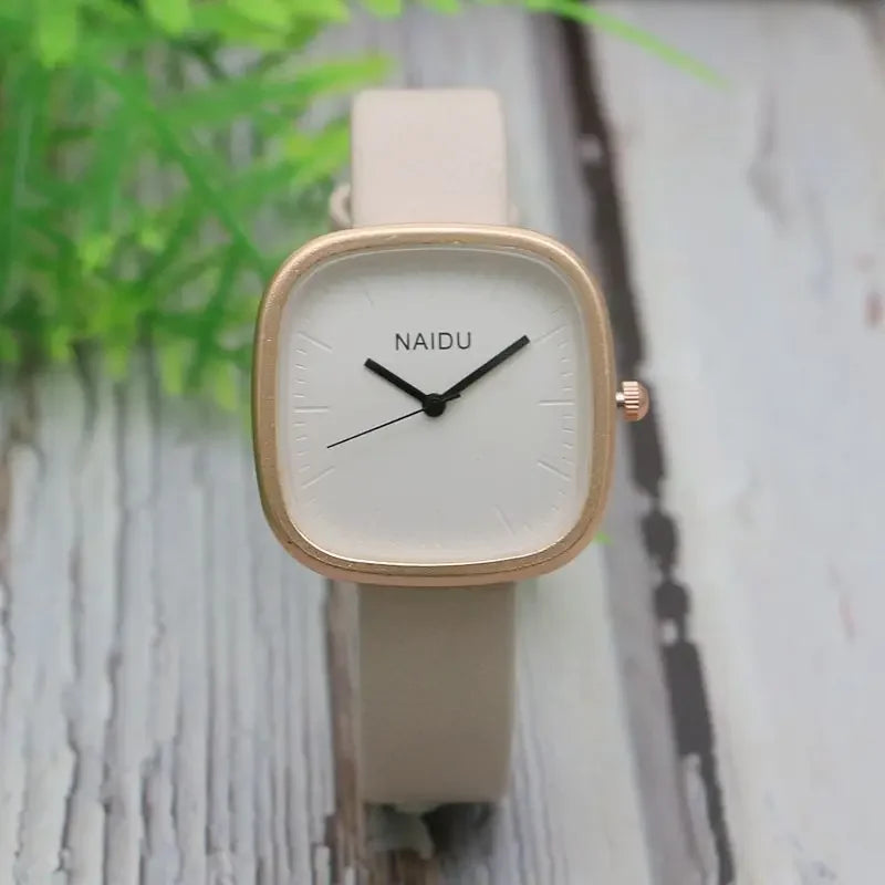 Simple Versatile Leather Belt Quartz Watch Fashion Student Small Square Watch Men and Women Student Wrist Watches Wholesale