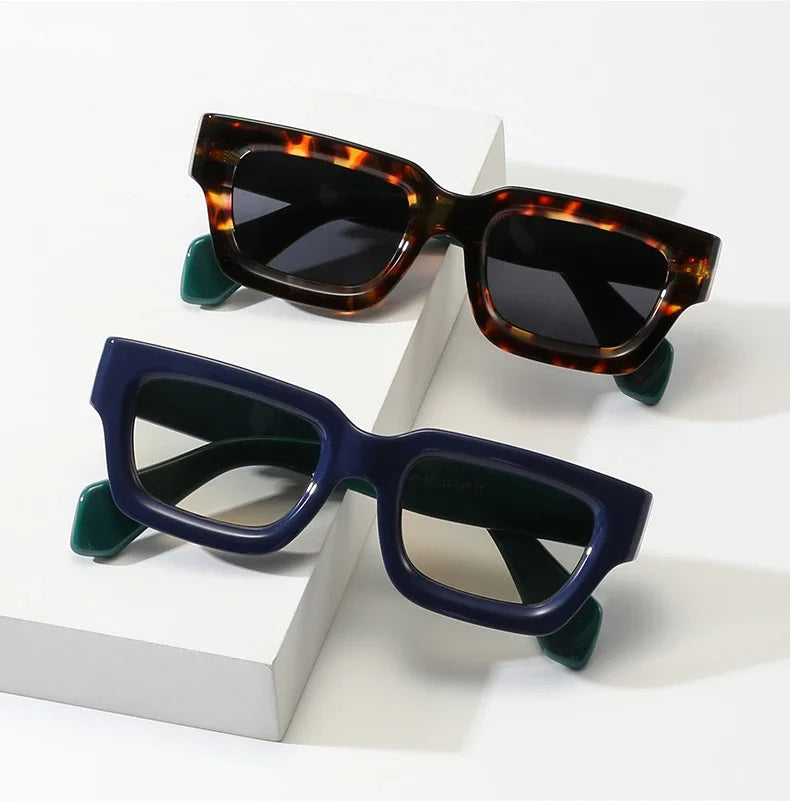 2024 Fashion Square Sunglasses Women Clear Ocean Gradient Lens Eyewear Vintage Trending Men Punk Kpop Sun Glasses Gafas De Sol