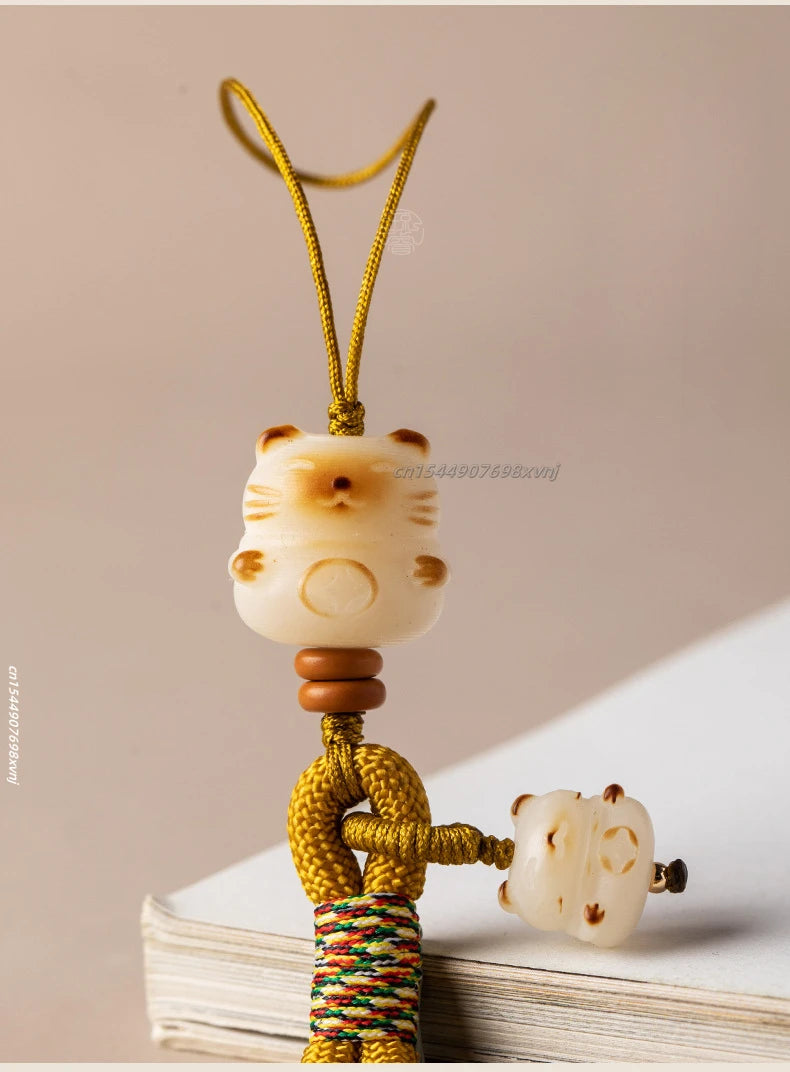 Cute Bodhi Lucky Cat Mobile Phone Wrist Hanging Chain Pendant Pendant Exquisite Anti-loss Drop-resistant Mobile Case Lanyard