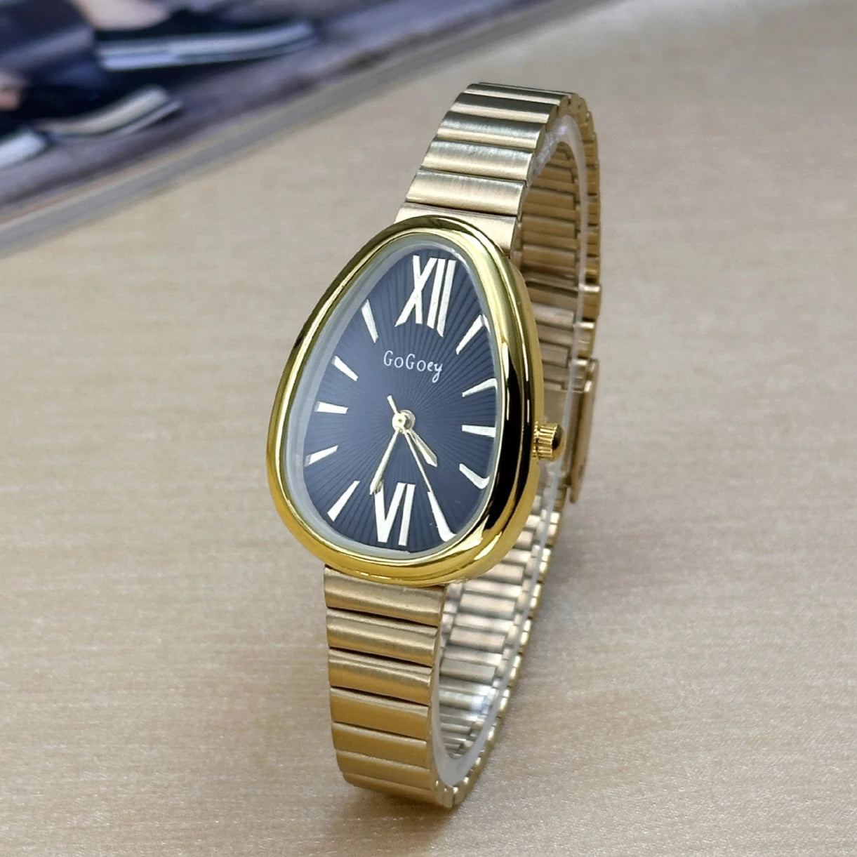 Famous Brand Ladies Watches Snake Head Watch Women Luxury Gift Quartz Wristwatches Fashion Steel Strap Clock Dropshipping
