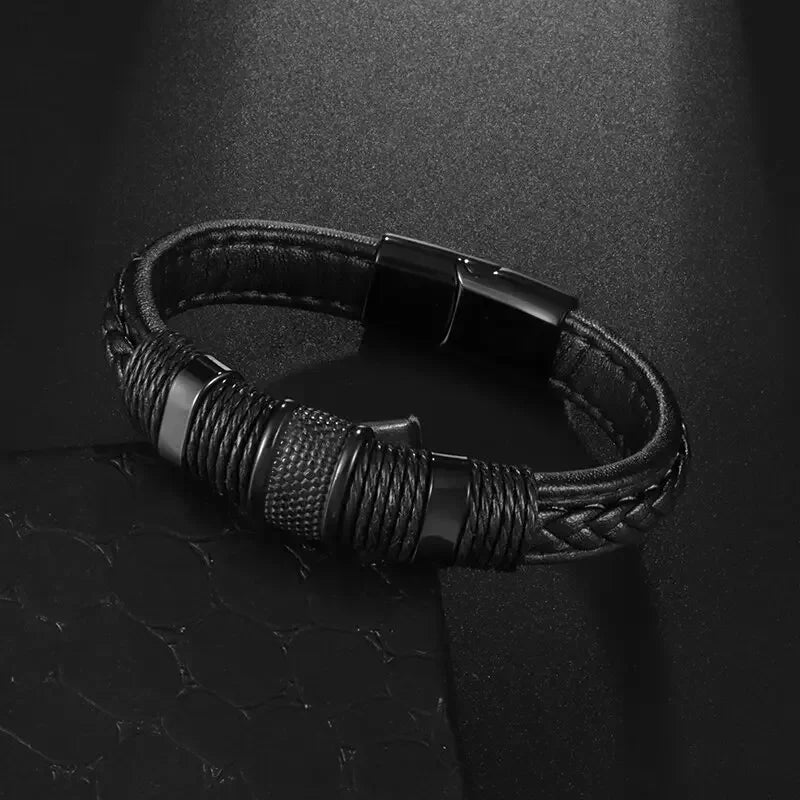 Hexagram Leather Bracelet Star of David Handwoven Double Layer Leather Magnetic Buckle Bracelet Judaism Amulet Jewelry for Men