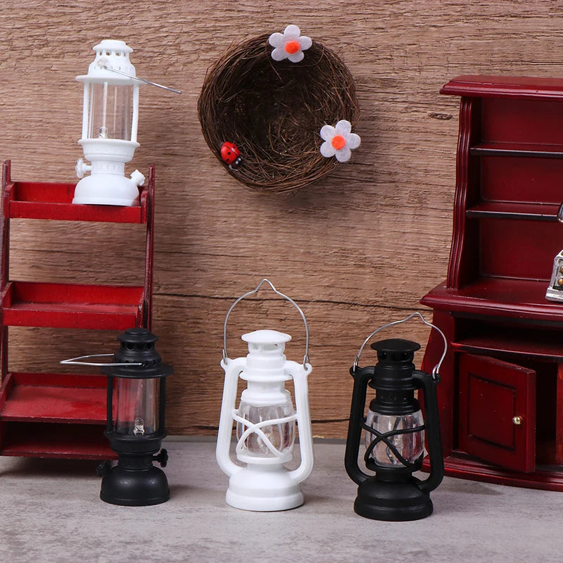 6cm Mini Led Retro Glowing Pony Lantern Simulation Cande Light Night Light Dollhouse Miniature Lamp Home Decor Toy