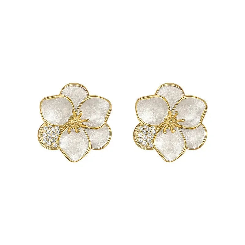 Zircon Floral Stud Earrings for Women French Retro Elegant Earrings Temperament Jewelry Korean Wedding Romantic Jewelry Gifts