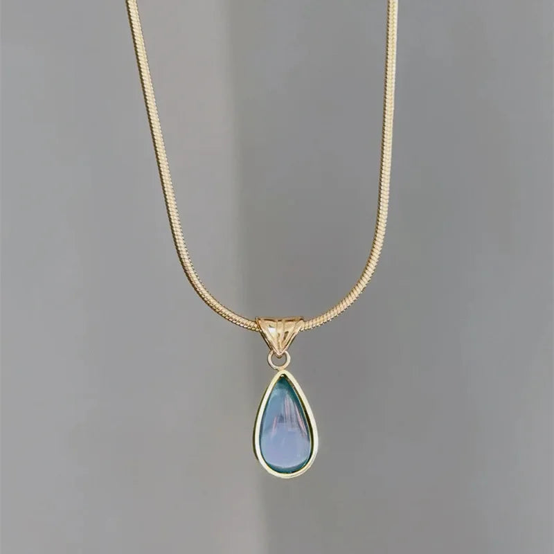 1/2PCS  Water Drops Necklace Small French Style Clavicle Chain Snake Bone Titanium Steel Retro Mermaid Tears Collarbone Chain