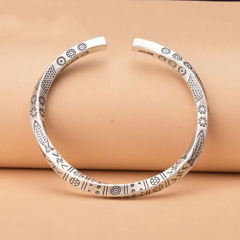 Silver-Plated Moebius Cuff Bangles Engraved Fish Elephant Totem Infinite Loop Bracelet Men's Twisted Armband Cuff Jewelry Gift