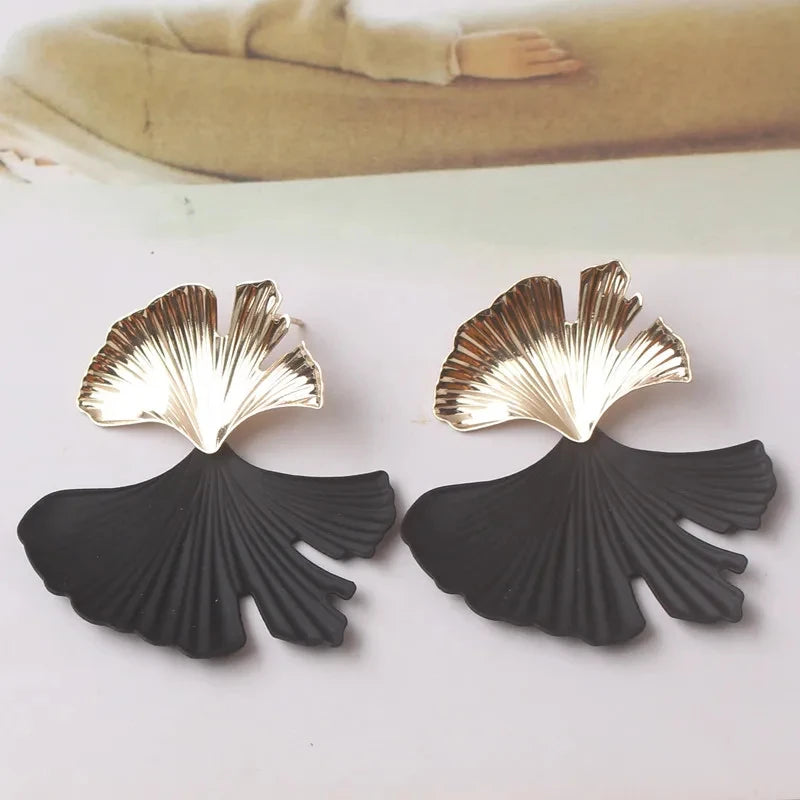 New Ginkgo Biloba Dangle Earrings for Women Gold Color Top Metal Statement Drop Earrings boucle d'oreille Unusual Earrings
