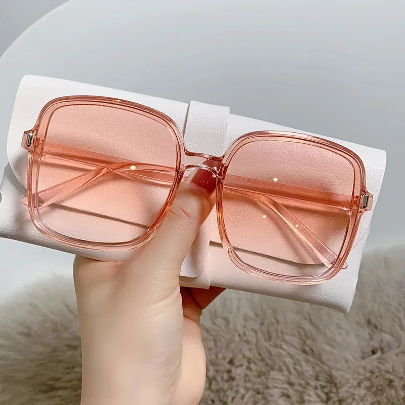 Oversized Sunglasses for Women Luxury Vintage Square Sun Glasses Classic UV400 Big Frame Lady Eyewear