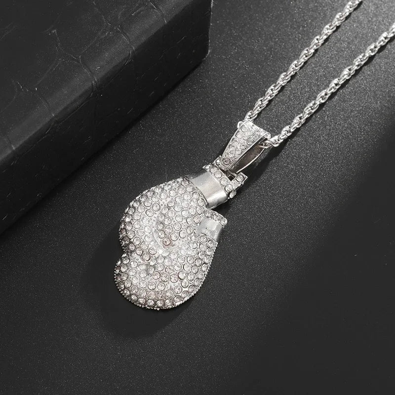 Iced Out Letter Savage Pendant Shiny Bing Cubic Zirconia Hip Hop Necklace Men\\\'s Cool Rock Rap Trend Jewelry