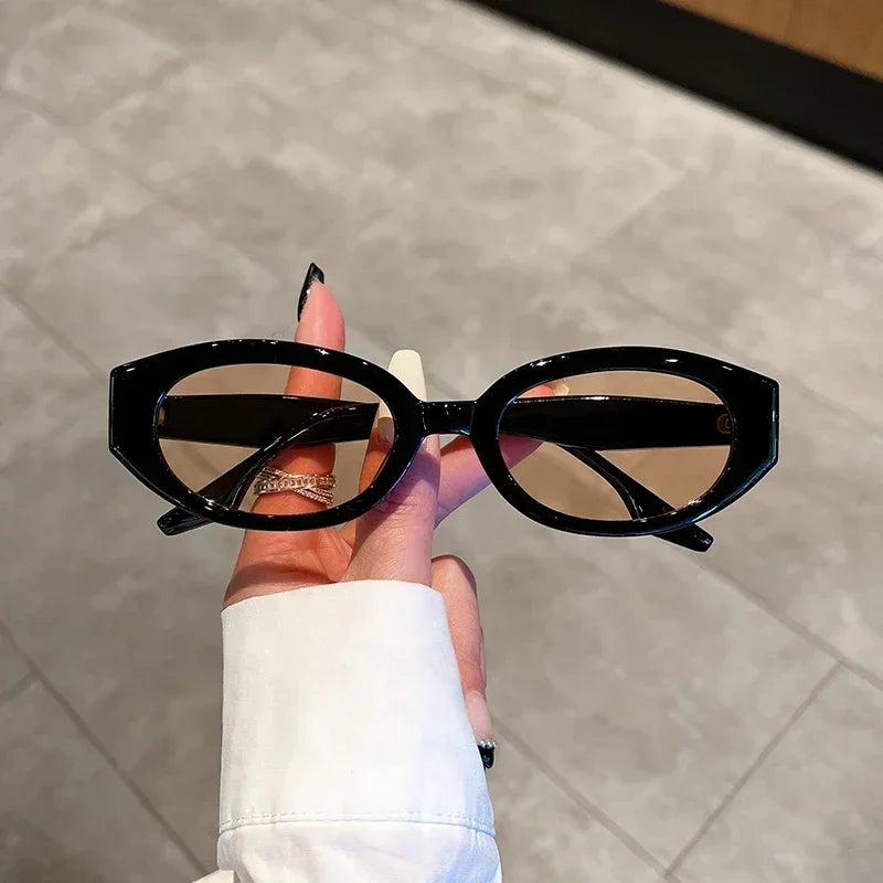 Popular Fashion Oval Women Luxury Sunglasses Retro Brand Designer Jelly Color Shades UV400 Men Rivets Sun Glasses