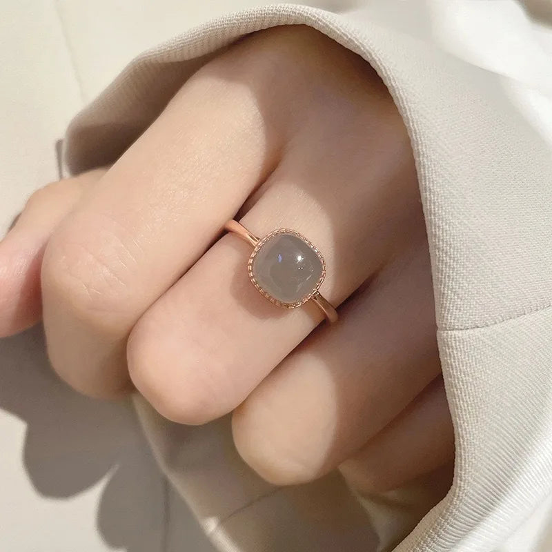 New Imitation Jade Rings For Woman Fashion Sweet Finger Rings for Grils Simple Party Jewelry Gift Adjustable Ring кольца женские