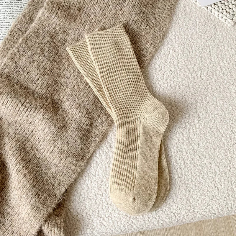 Winter Cashmere Wool Woman Socks Solid Cream Color Harajuku Retro Long Socks Women Girls Thermal Crew Sock Calcetines Mujer New