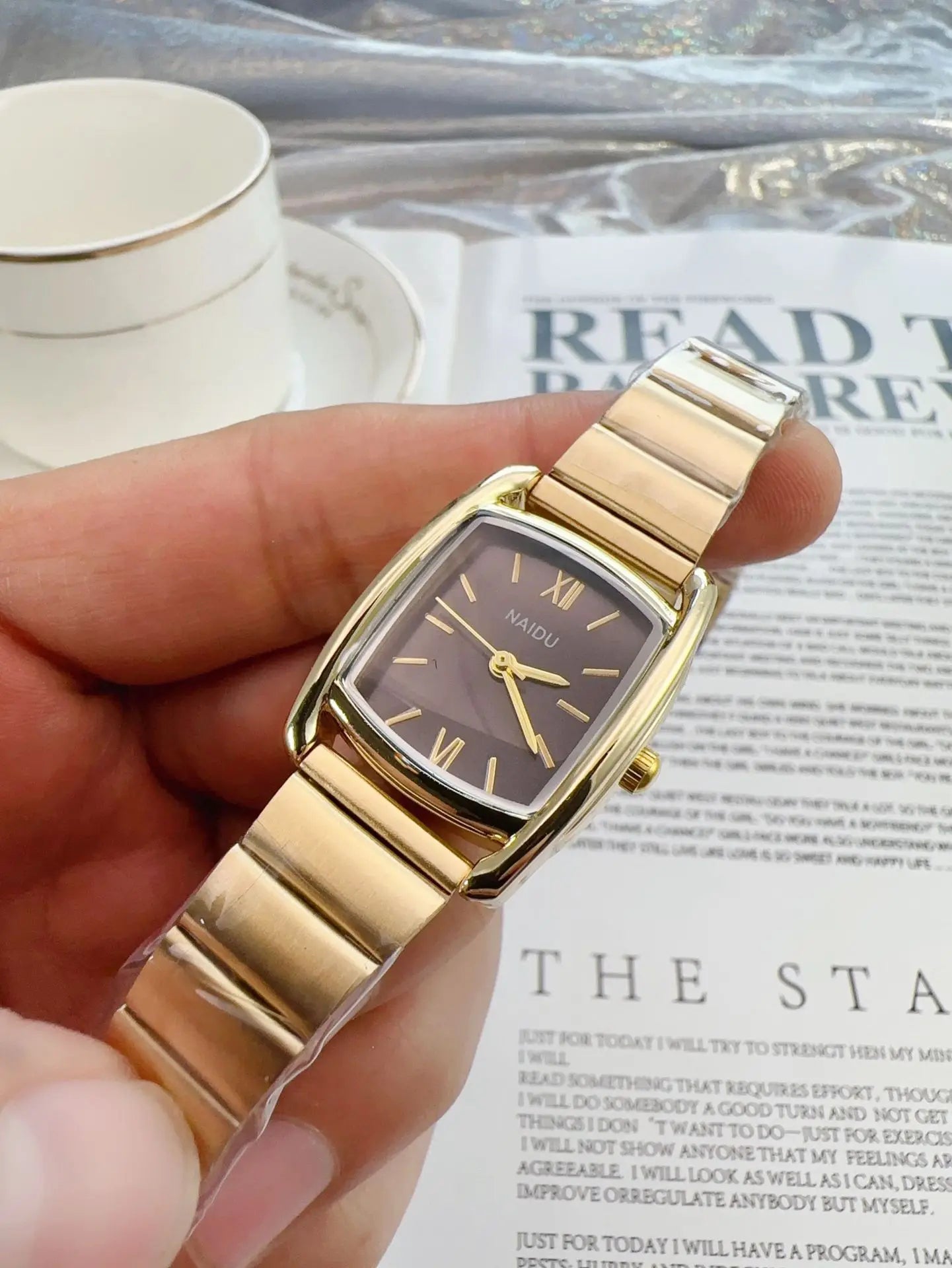 Barrel Shaped Watch Stainless Steel Strap Quartz Watch for Women Casual and Fashion Luxury Ladies Gift Wristwatch Dropshipping