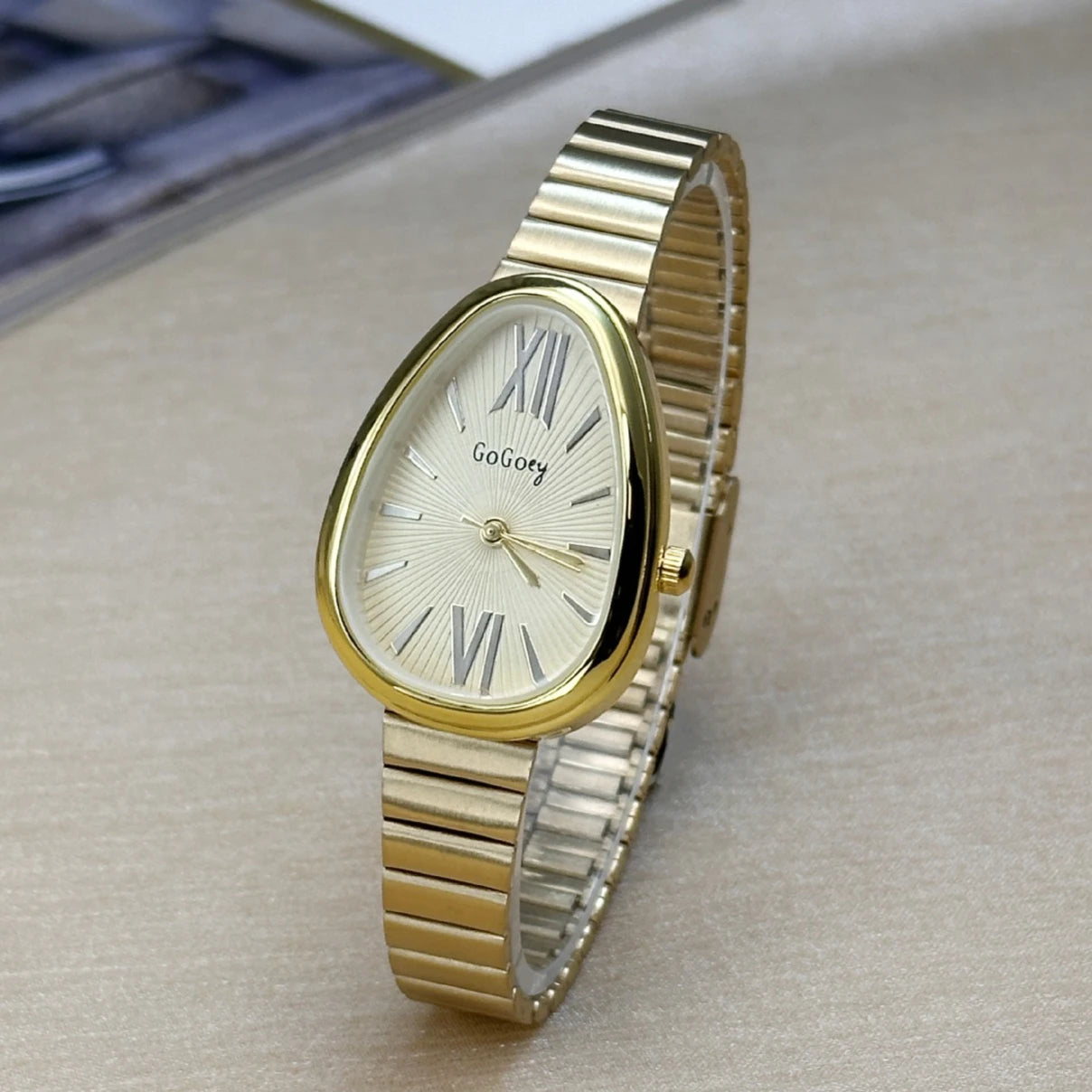 Famous Brand Ladies Watches Snake Head Watch Women Luxury Gift Quartz Wristwatches Fashion Steel Strap Clock Dropshipping