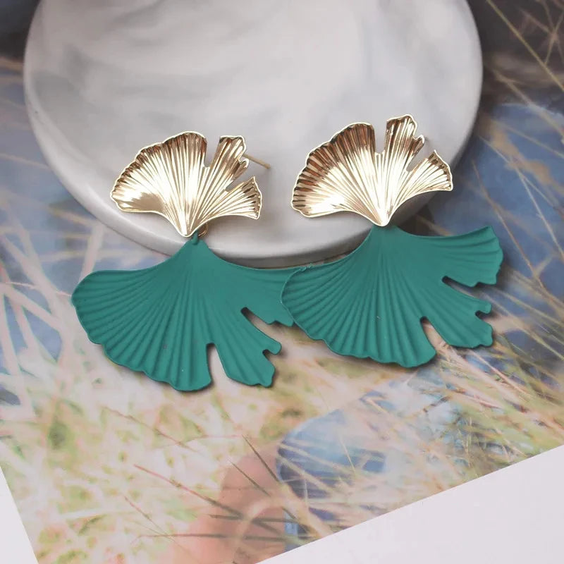 New Ginkgo Biloba Dangle Earrings for Women Gold Color Top Metal Statement Drop Earrings boucle d'oreille Unusual Earrings