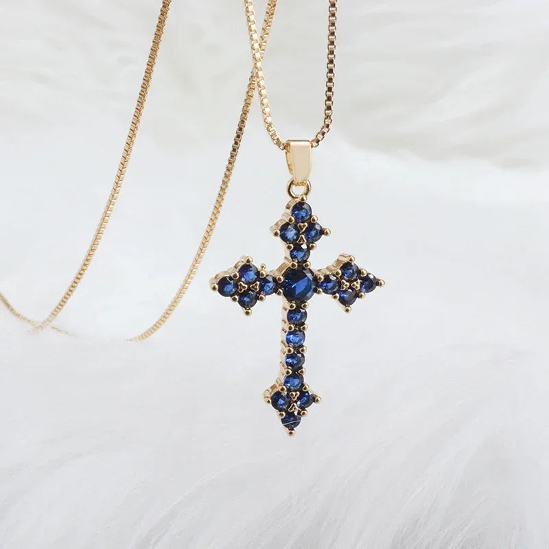 Shiny Ice Crystal Zircon Christian Cross Pendant Men and Women Hip Hop Trend Jewelry Catholic Amulet Necklace