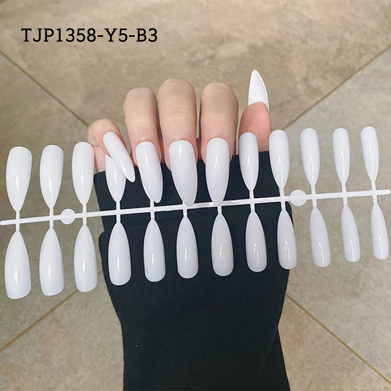 24Pcs/Set White French Press on Fake Nails Full Cover Artificial Wearable Nail Beauty Tips Naked French White False Nails Art