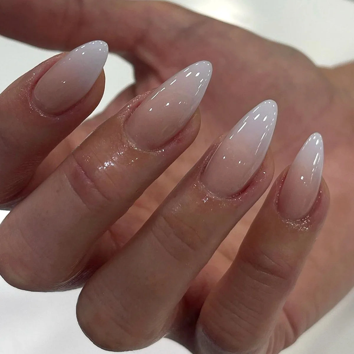 24Pcs Gradient Fake Nails Almond Press on Nails Solid Color Ombre Stick on Nails Full Cover Glazed Donut Acrylic Manicure Nail