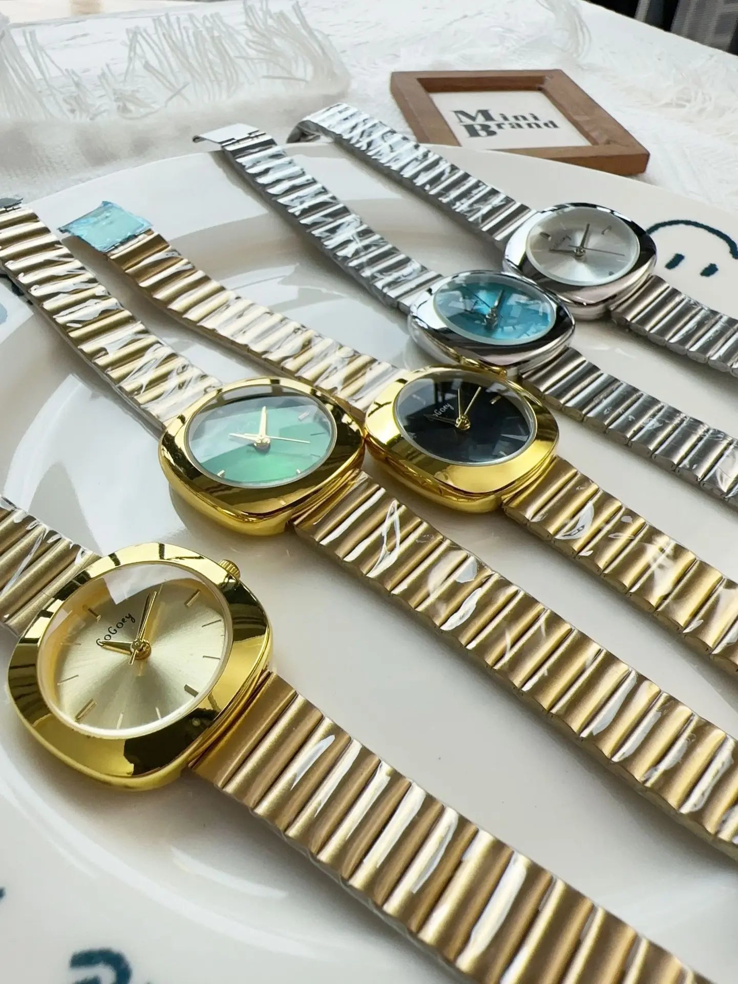 Ladies Simple Gold Quartz Watch Brand Watches for Women Adjustable Stainless Steel Strap Luxury Gift Wristwatches Dropshipping