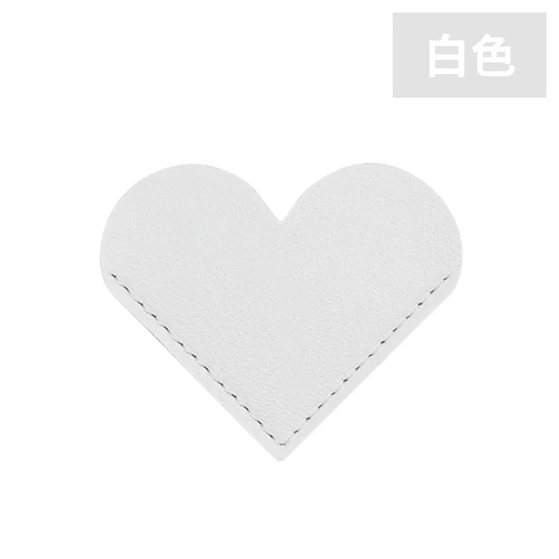 PU Bookmark Leather Heart Bookmark Mini-portable Gift Heart Bookmark Page Folder Corner Protective Cover School Supplies