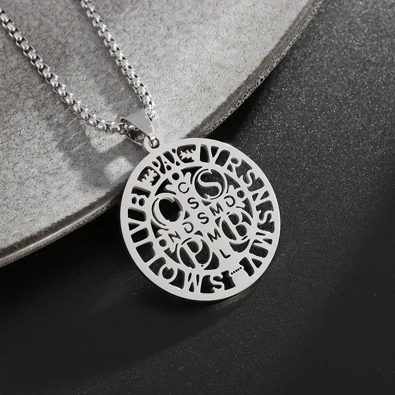 Christian Iced Out Bling Jesus Head Portrait Necklace Pendant Male and Female Cross Catholic Amulet Jewelry