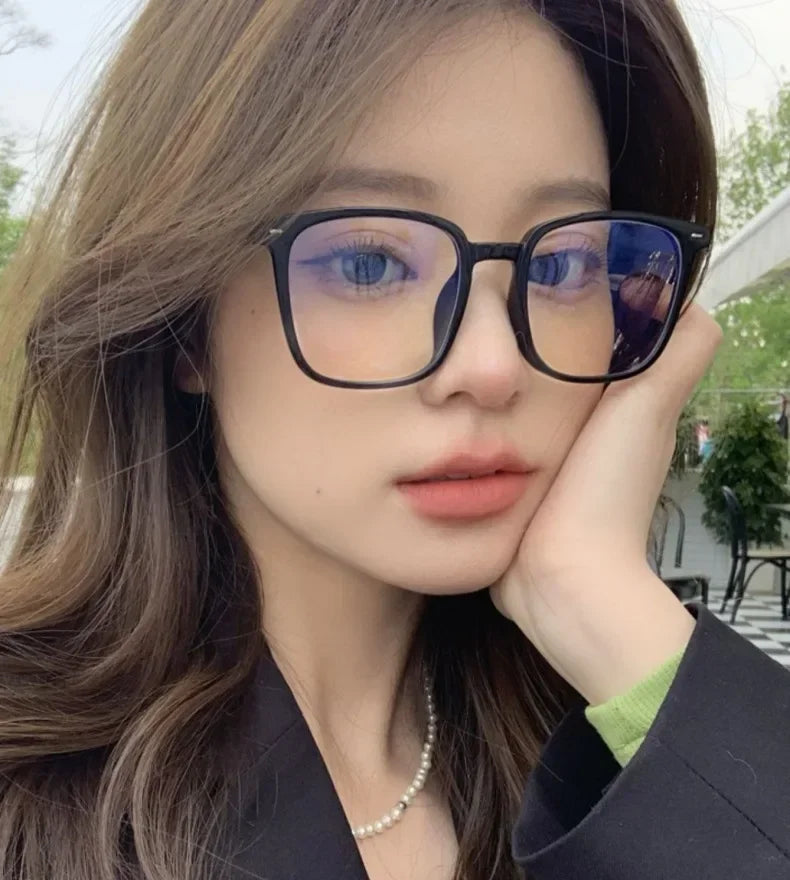 Square Frame Anti-blue Glasses for Men Women Fashion Simple Computer Glasses Light Blocking Lenses Glasses Eyewear