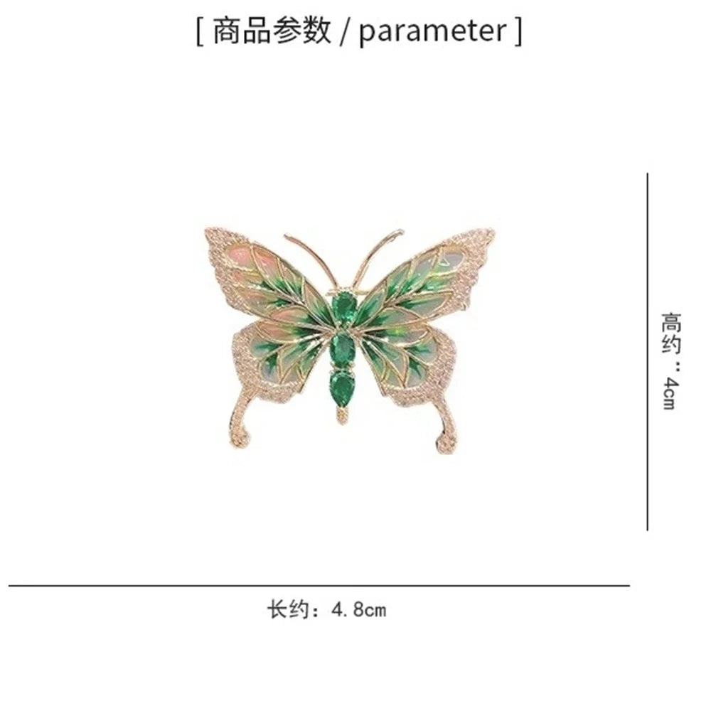 Exquisite Green Crystal Butterfly Brooch Fashion Metal Lapel Pins for Women Girl Suit Sweater Badges Jewelry Accessories Gift