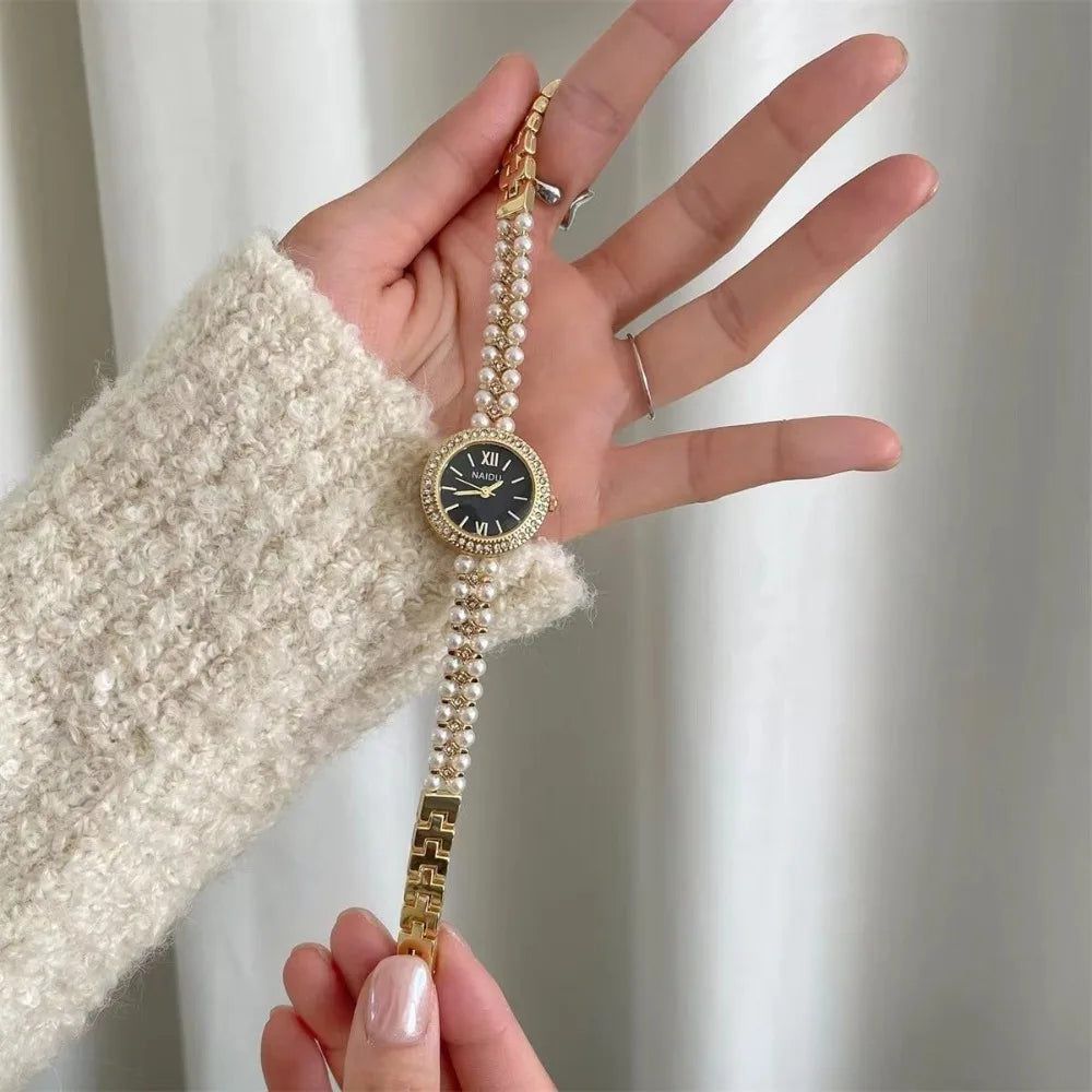New Pearl Studded Luxury Bracelet Watch Small Dial Fashion Watch for Women Quartz Wristwatches Dropshipping Relojes Para Mujer