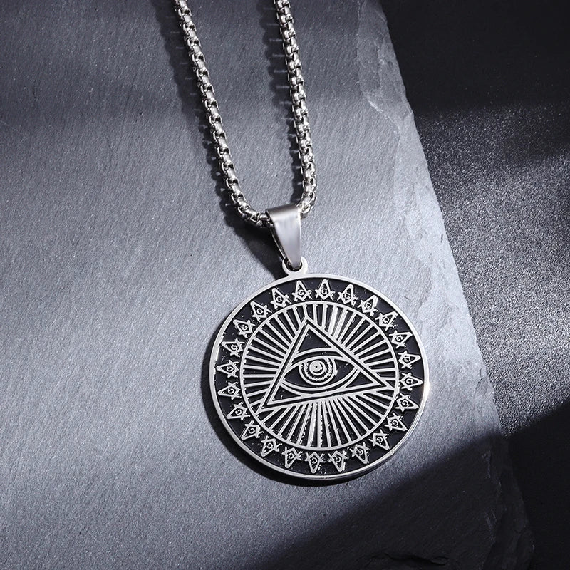 Shining Iced Out Ancient Egyptian God Eye of Horus Cross Pendant Necklace for Men and Women Hip Hop Trendy Amulet Jewelry Gift