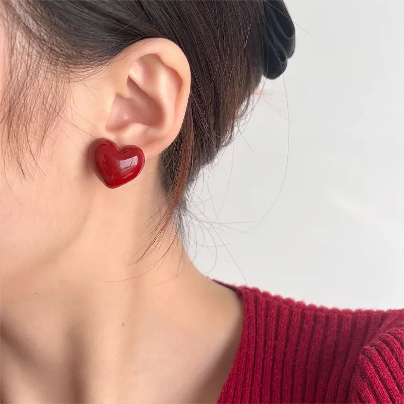 Vintage Cute Red Love Heart Stud Earrings for Women 2024 Korean Fashion Charm Wedding Bride Jewelry Accessories Anniversary Gift