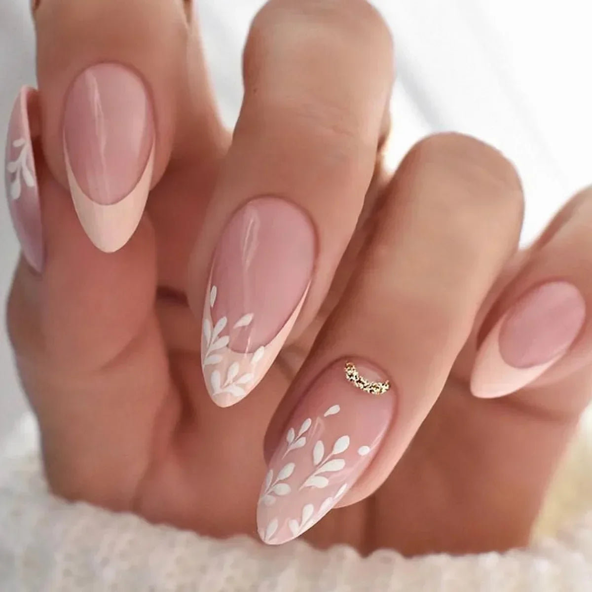 24pcs winter fall leaves brown black false nails with almond French artificial nails with glue short stiletto fake press on nail