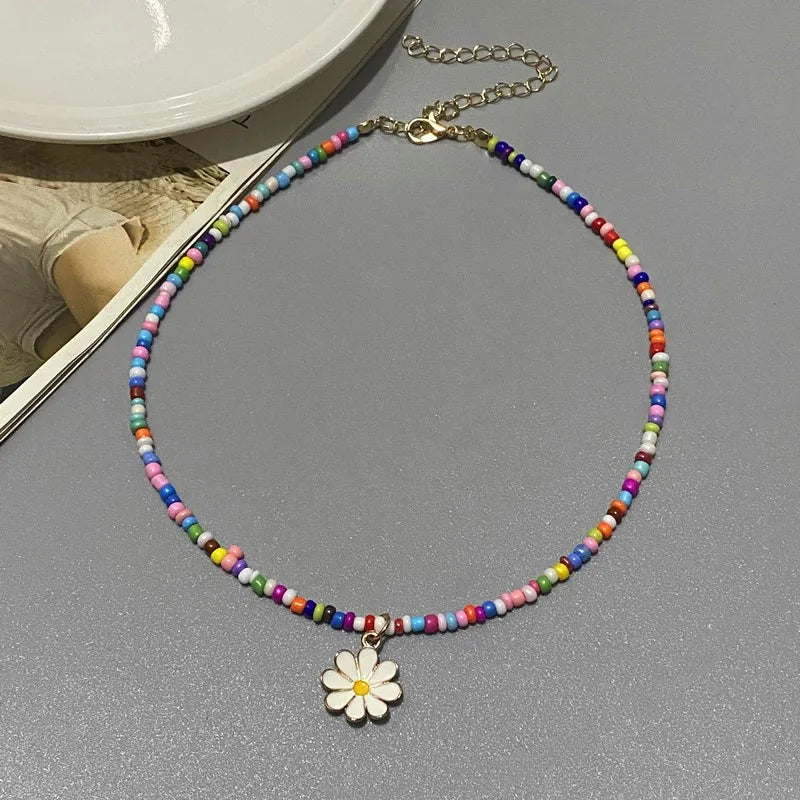 1PC New Fashion Color Seed beads Choker Necklace for Girl Women Flower Pendant Collar Jewelry Gift for Friend Wholesale Necklace