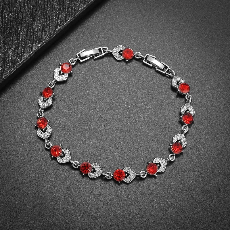 Elegant Shiny Water Drop Zircon Bracelet Fashionable Charm Jewelry Suitable for Daily and Banquet