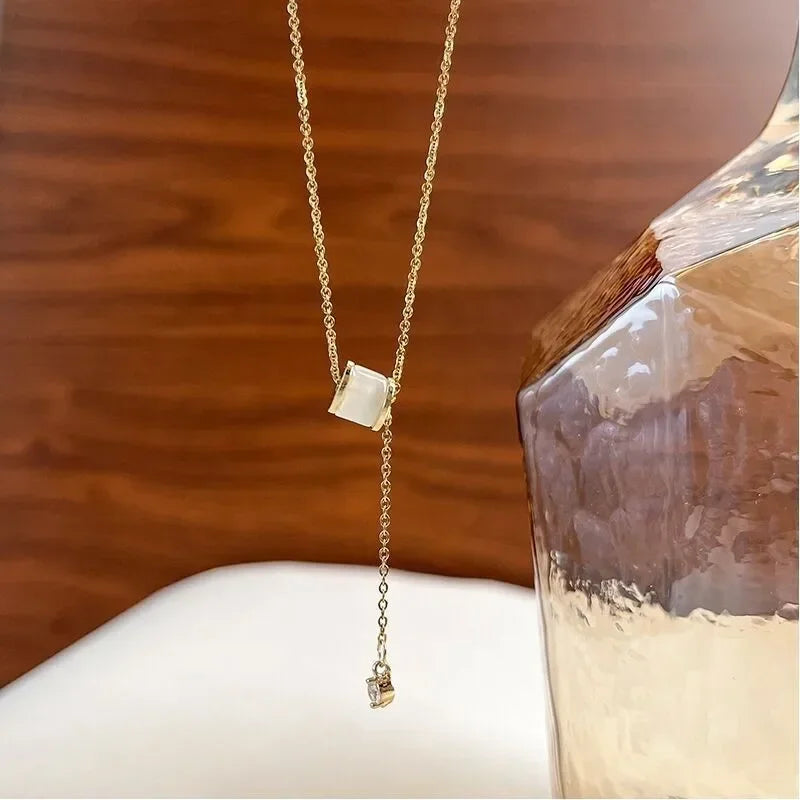 Round Bead Imitation Opal Short Chain Necklace Female Personality Simple Collarbone Chain Party Jewelry