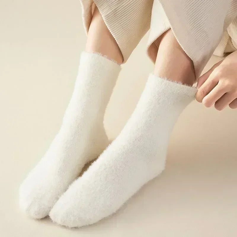 1/3/4pairs Super Soft Socks for Women Ins Solid Winter Warm Thicken Coral Plush Sock Thermal Snow Home Sleep Floor Kawaii