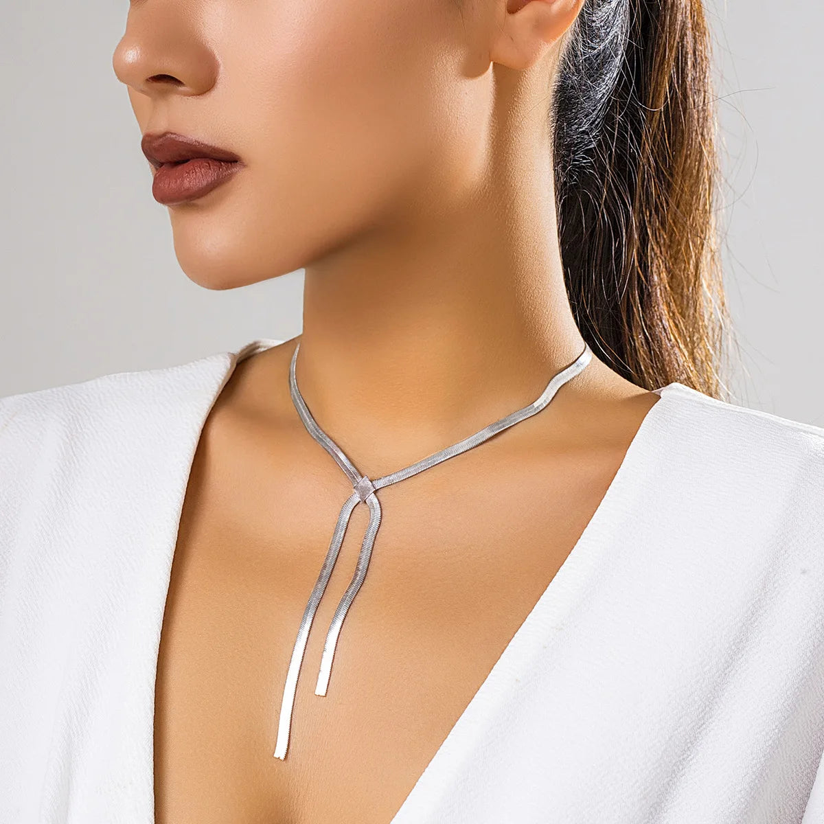 Vintage Multilayer Triangle Pendant Long Snake Chain Necklace for Women Classic Goth Chest Clavicle Choker Neck Jewelry Gift