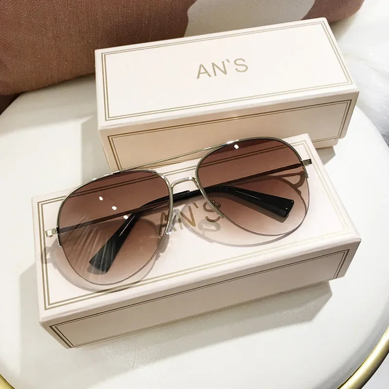Fashion Gradient Sunglasses for Men Big Frame Pilot Sun Glasses Brand Design Anti-reflective