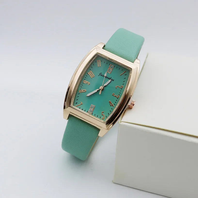Vintage Charming Quartz Watch for Women Belt Wrist Watches Fashion Accessories Girl Party Gifts Reloj