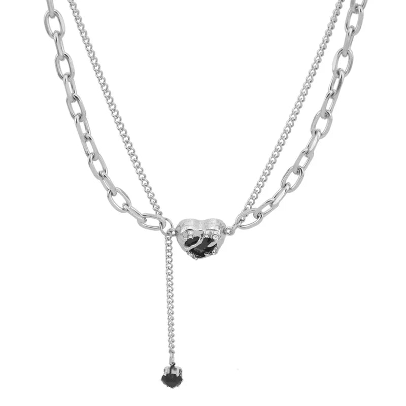 Hip Hop Black Crystal Love Heart Charms Pendant Necklace for Women Punk Rock Long Chain Tassels Choker Necklace Trend Jewelry
