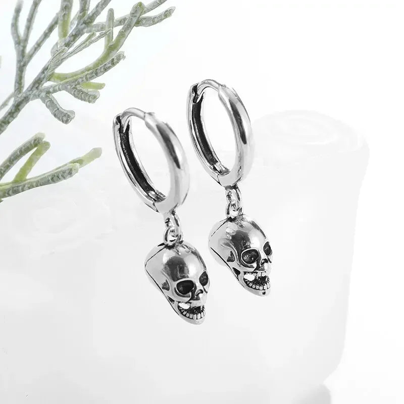Fashion Personality Creative Snake Winding Plant Vine Hoop Earrings for Men Women Daily Wear Hypoallergenic Luxury Jewelry
