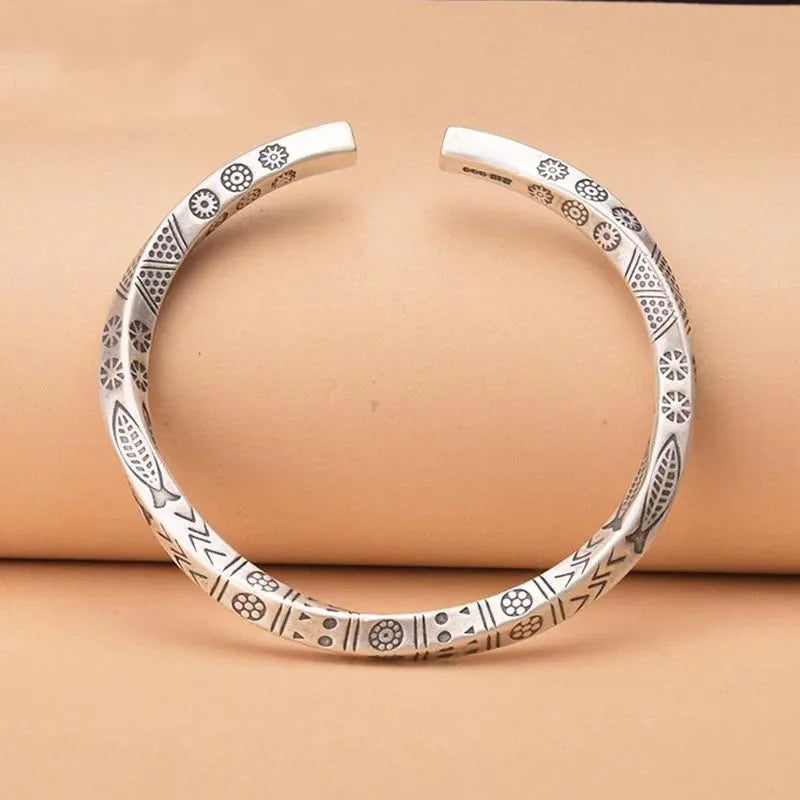 Silver-Plated Moebius Cuff Bangles Engraved Fish Elephant Totem Infinite Loop Bracelet Men's Twisted Armband Cuff Jewelry Gift