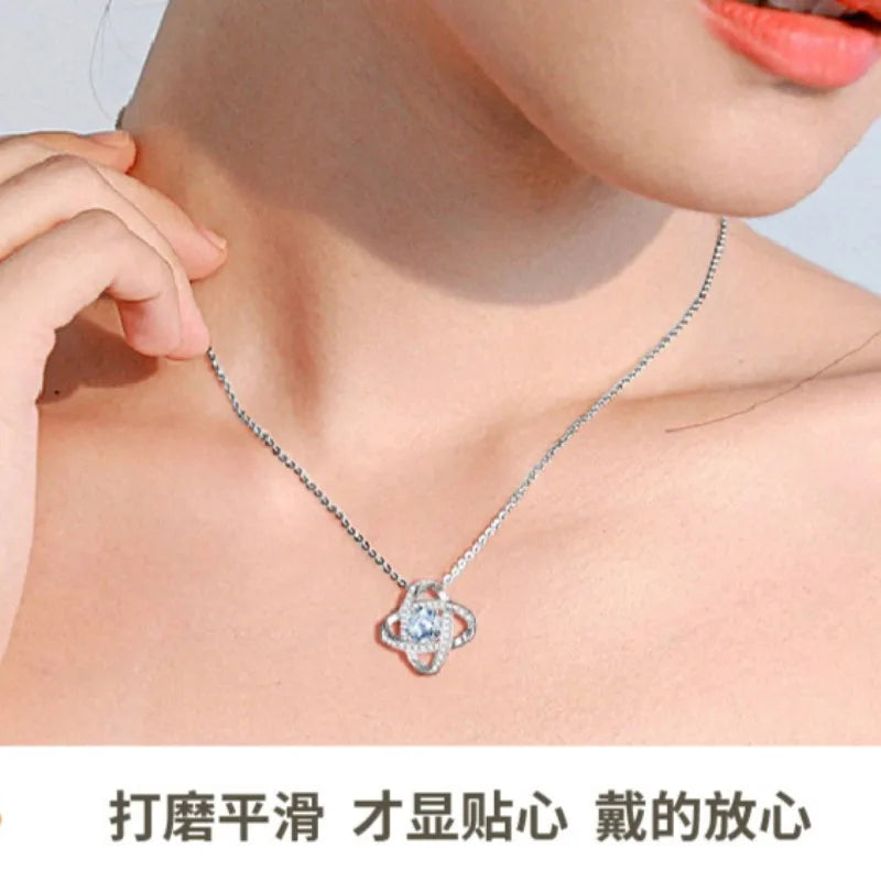 Necklace Ladies Cold Wind Four Leaf Clover with Diamonds Brass Pendant Jewelry