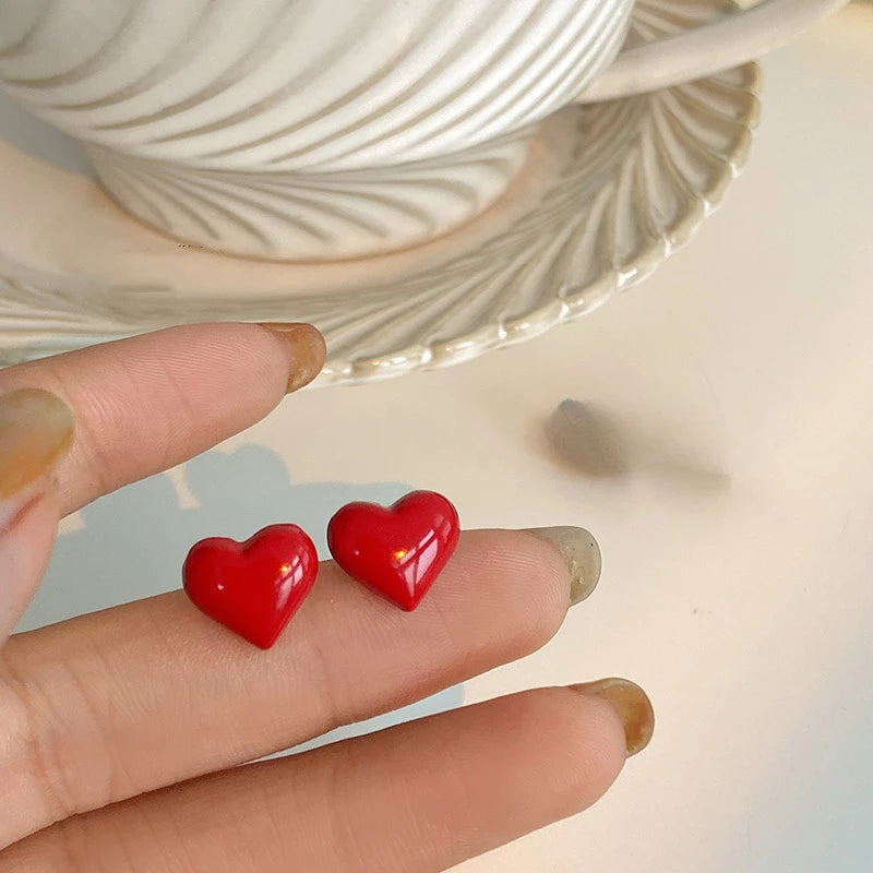 Vintage Cute Red Love Heart Stud Earrings for Women 2024 Korean Fashion Charm Wedding Bride Jewelry Accessories Anniversary Gift