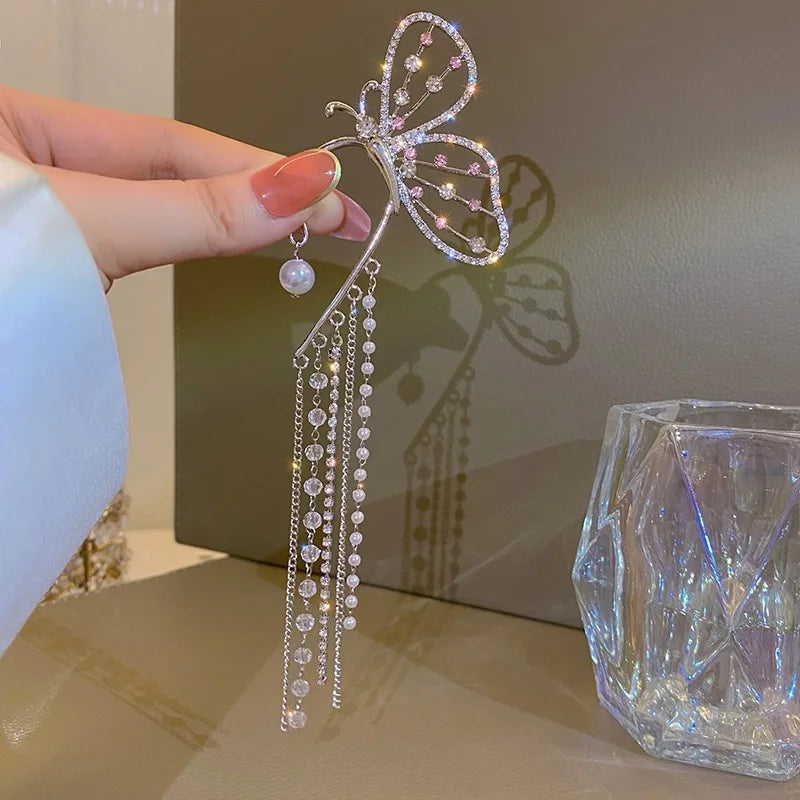 LATS Fashion Crystal Butterfly Clip Earring for Women Pearl Bead Ear Cuff Long Tassels Charm Hollow Earrings Clip Jewelry Gifts