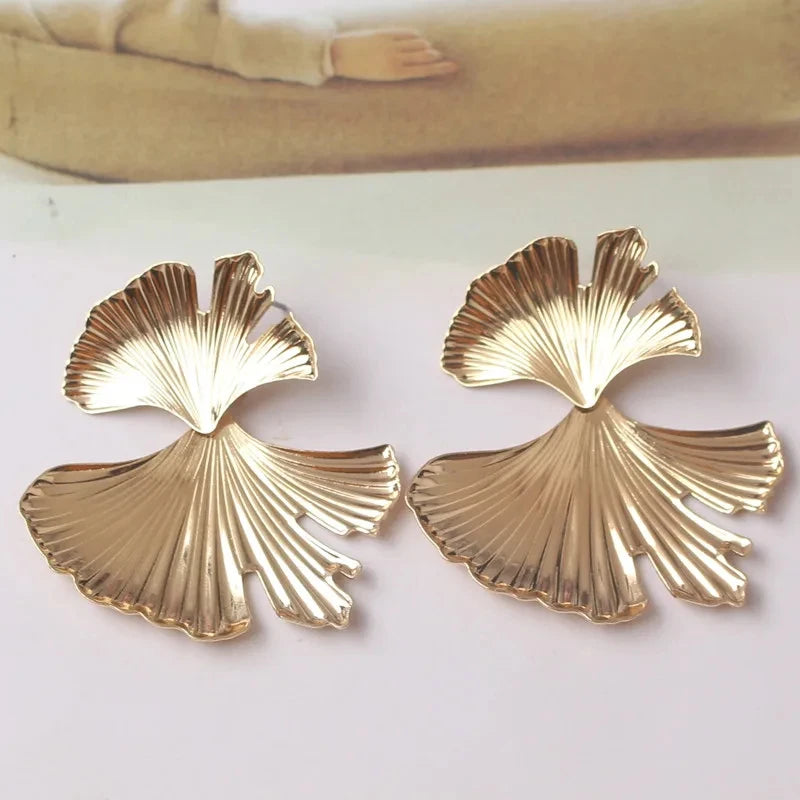 New Ginkgo Biloba Dangle Earrings for Women Gold Color Top Metal Statement Drop Earrings boucle d'oreille Unusual Earrings