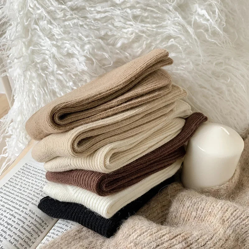 Winter Cashmere Wool Woman Socks Solid Cream Color Harajuku Retro Long Socks Women Girls Thermal Crew Sock Calcetines Mujer New