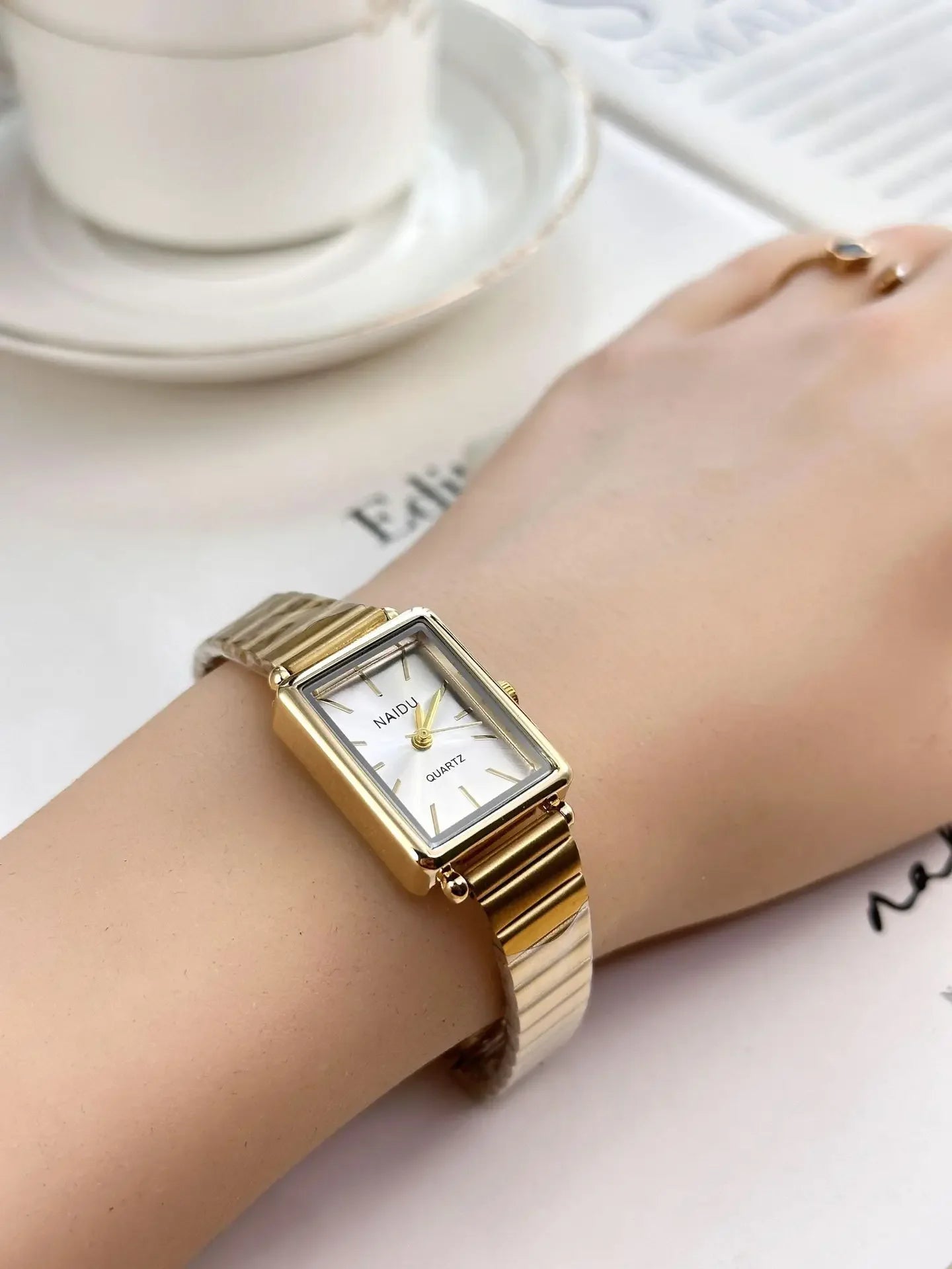 2025 New Women Watch Stainless Steel Belt Quartz Watch Luxury Ladies Quartz Wristwatch Dropshipping Relojes Para Mujer