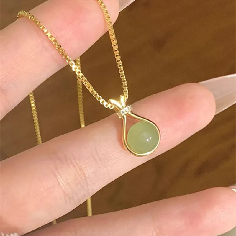 Simple Oval Aquamarine Moonstone Pendant Necklace for Women Girls Luxury Snake Chain Necklace Fashion Collar Jewelry Gifts