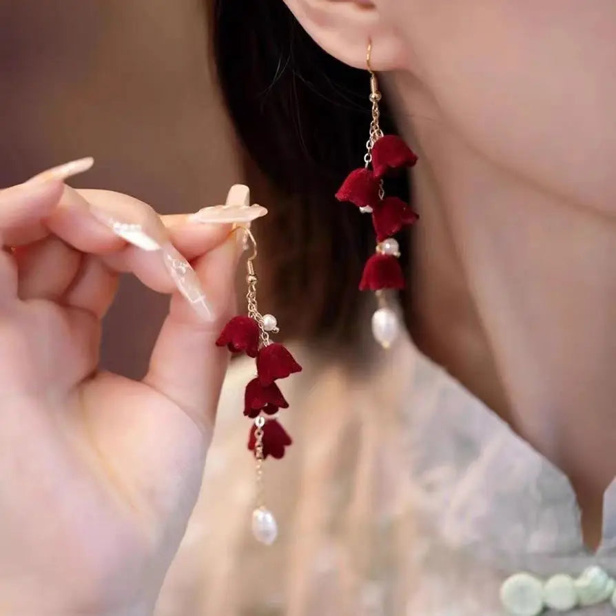 New Wine Red Velvet Rose Pearl Earrings for Women Vintage Red Rose Elegant High-end Studs Earrings Jewelry Accessories серьги