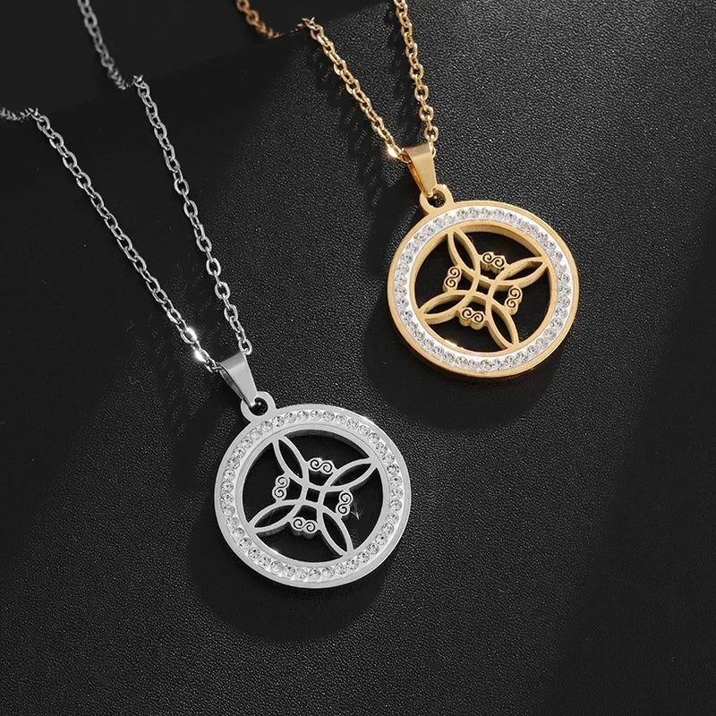 Stainless Steel Witch Knot Necklace for Men and Women, Fashionable Irish Celtic Knot, Lucky Jewelry Gift for Girls