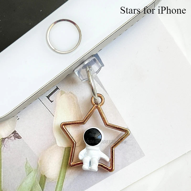 Astronaut Dust Plug Charm Cute Charge Port Anti Dust Plug Kawaii Usb Type C Plug For iPhone Earphone Jack Stopper Cap Pendant